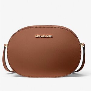 NWT crossbody Michael Kors jet set